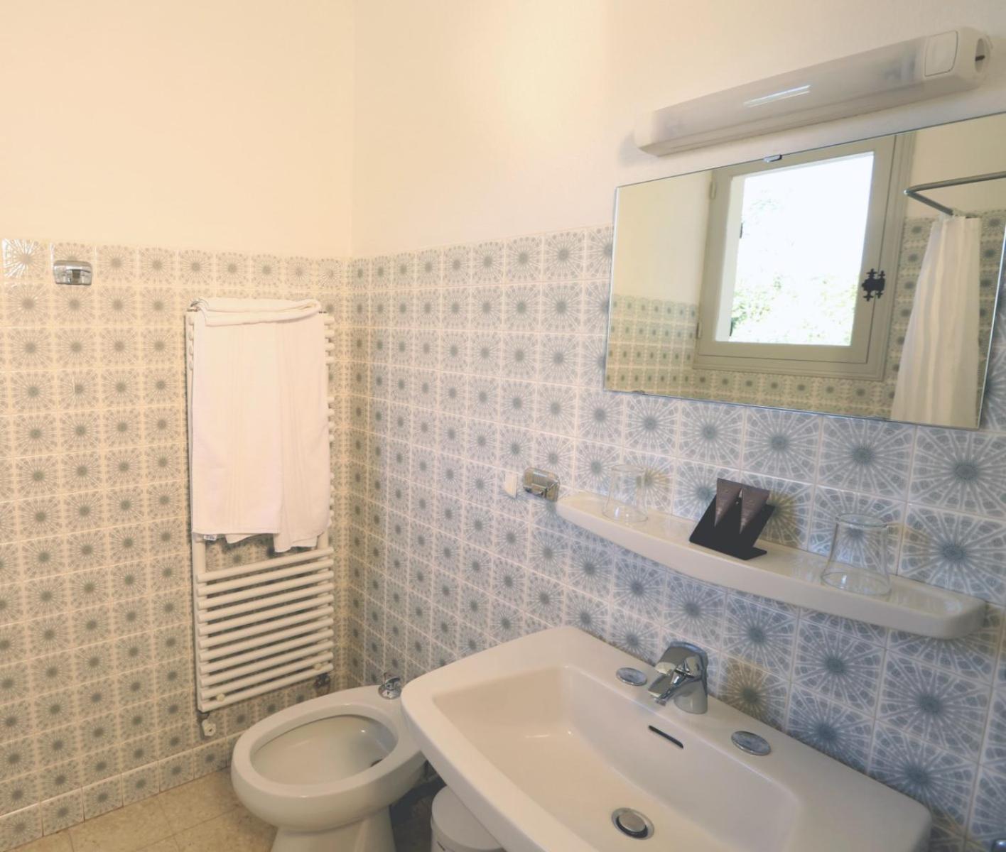 Hôtel de la Plage - HDLP Bormes-les-Mimosas Quarto foto